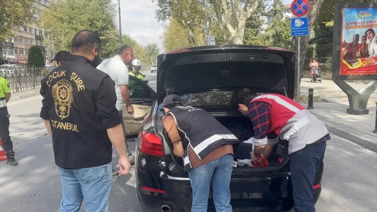 istanbulda okul onlerinde denetim tYBUC6Zs