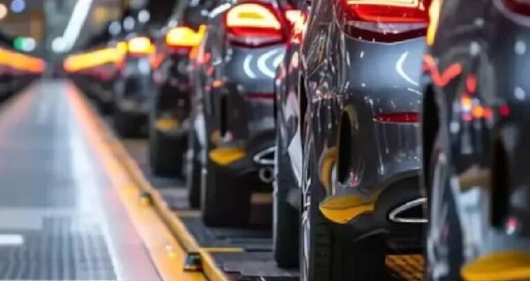 otomotiv sektorunde 8 ay rekoru DUYeiU9g