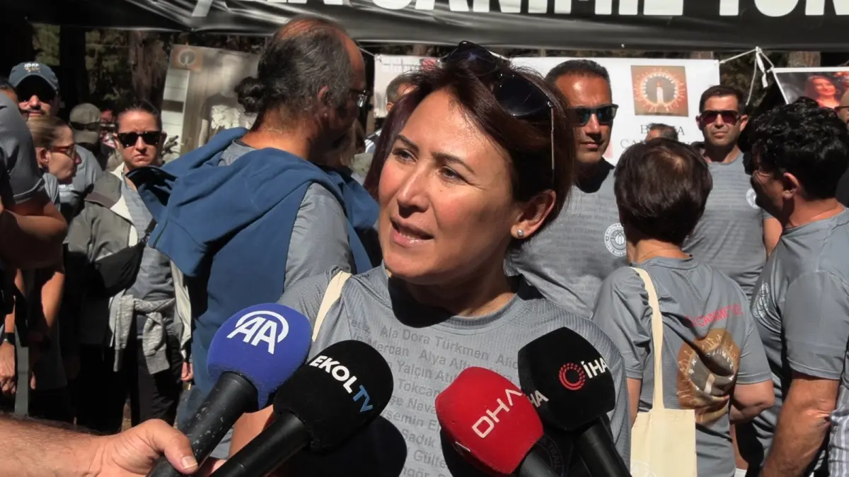 yangin faciasinda hayatini kaybedenler anildi ID5gYQtR