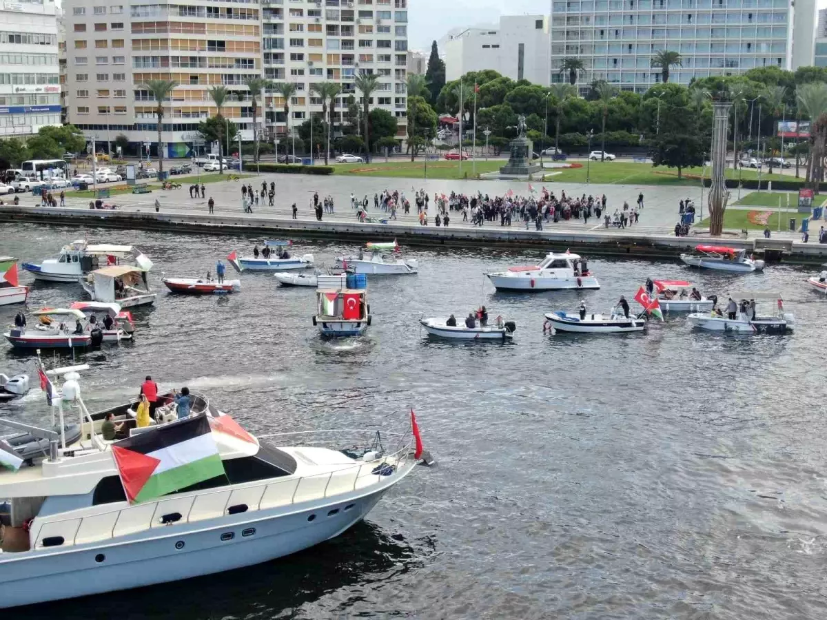 izmirde kararliyiz sumudun yanindayiz etkinligi duzenlendi FRTeUNbW