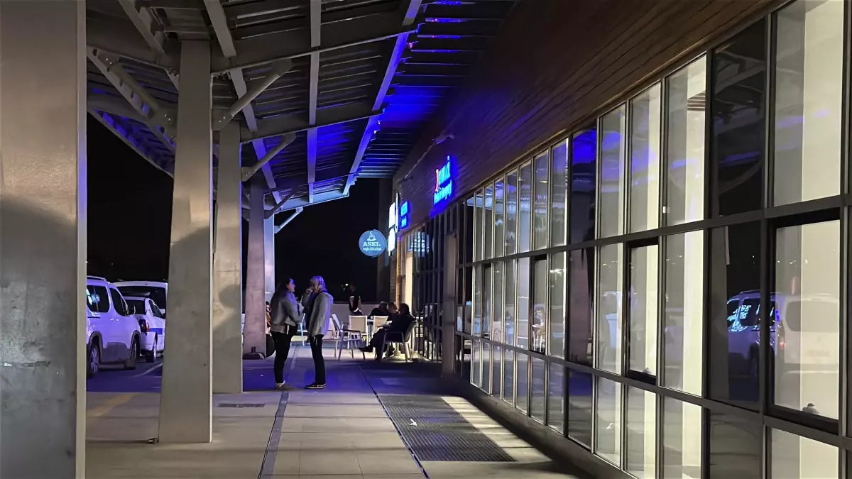 kutahyada 17 ogrenci hastaneye kaldirildi lCrzk7Bk.jpg