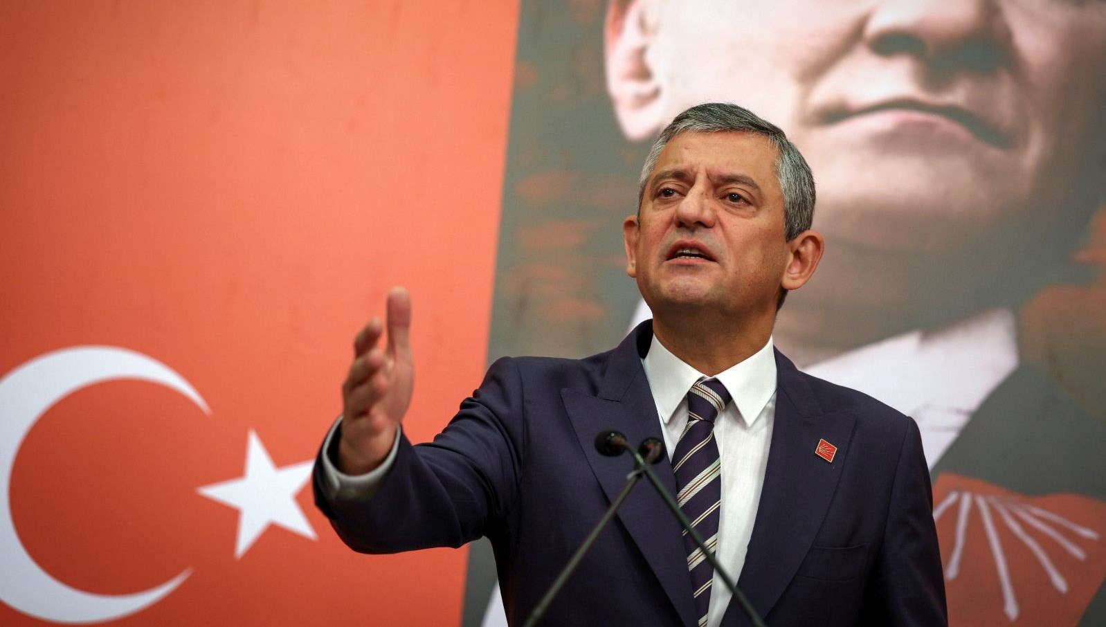 ozgur ozel yanitladi chp mansur yavasi cumhurbaskani adayi gosterir mi 7FuBvHWw