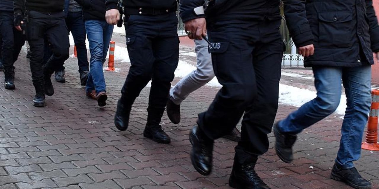 antalyada silah kacakciligi ve uyusturucu operasyonu cok sayida muhimmat ele gecirildi YHxjnHCj.jpg