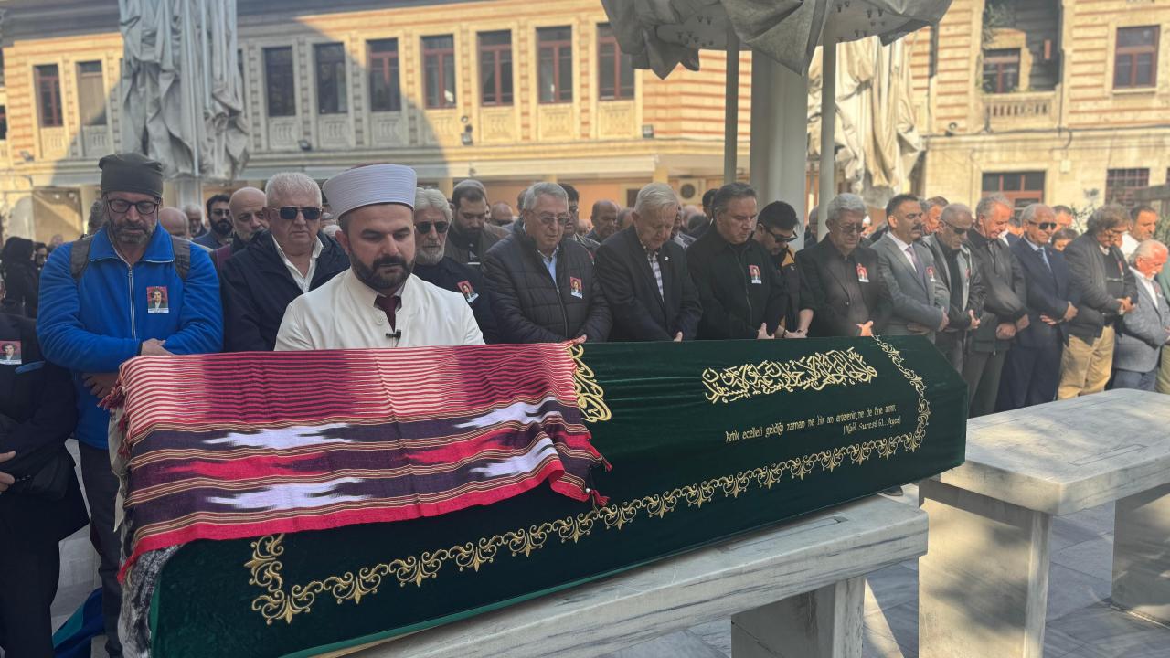 usta sanatci suheyla altmisdort son yolculuguna ugurlandi 8cWp1vqw.jpg